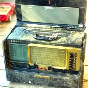 Vintage Zenith Radio